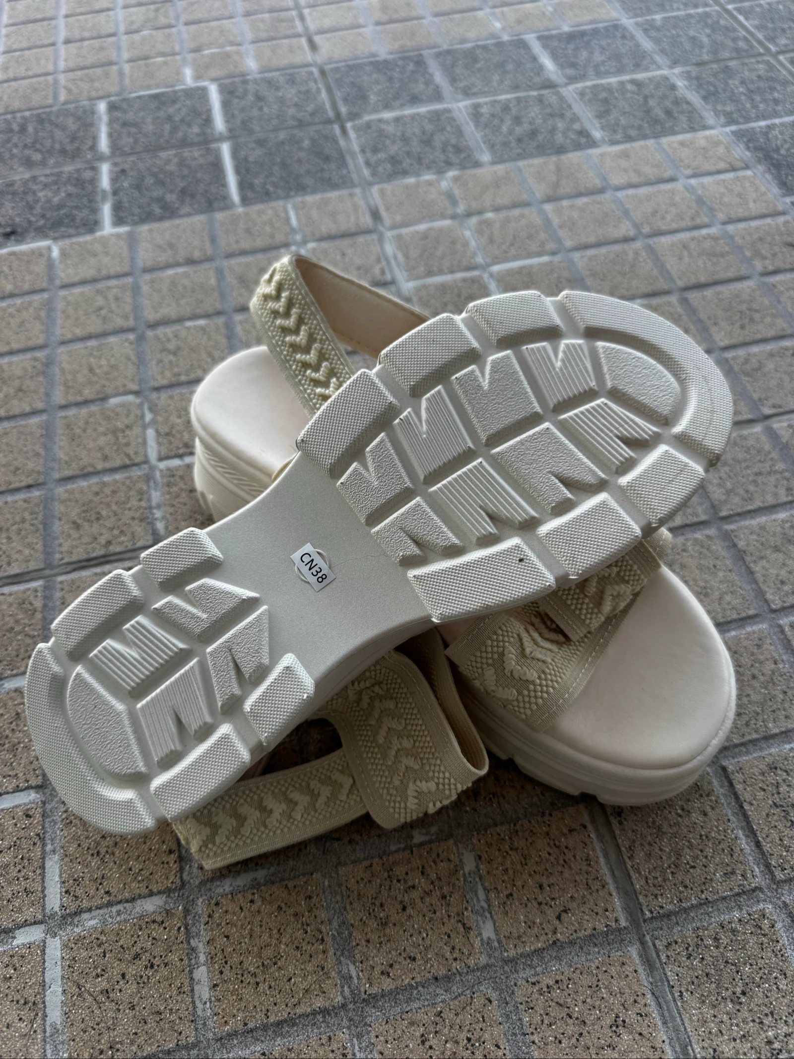 Beige Platform Sandals New | Size 38 | Comfortable and Modern – photo 3